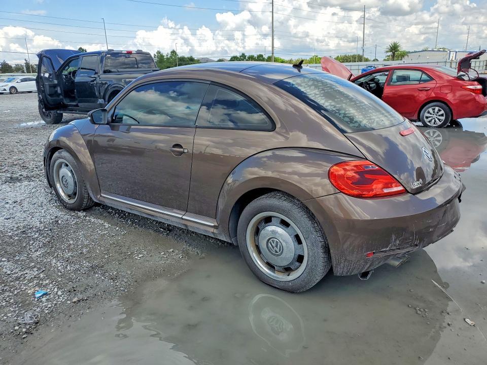 2012 Volkswagen Beetle