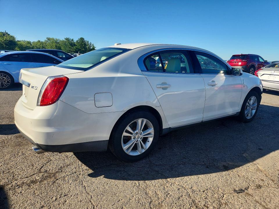 2009 Lincoln MKS