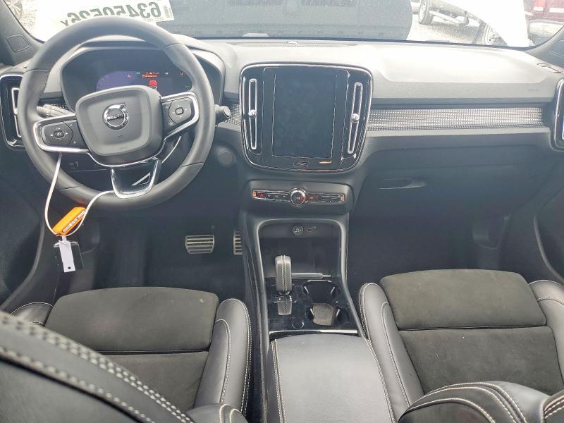 2022 Volvo Xc40 P8 Recharge Ultimate