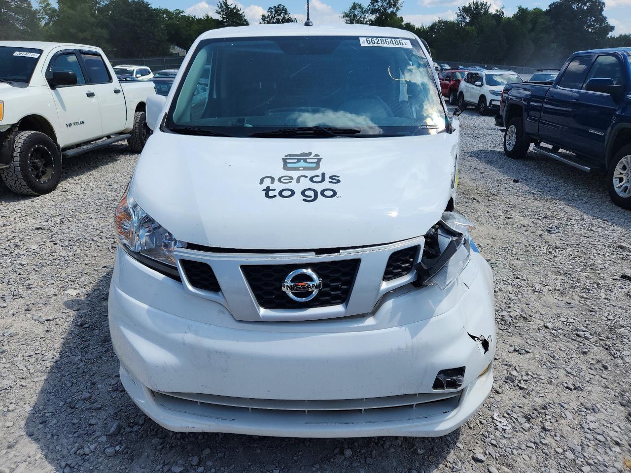 2021 Nissan NV200 SV