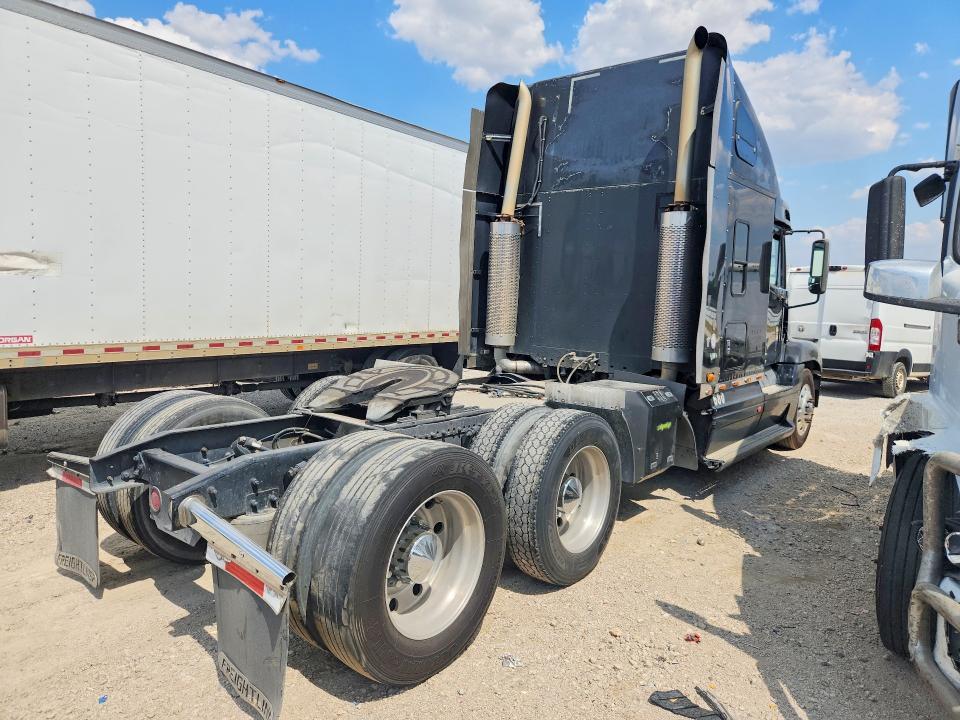 1999 Freightliner FLC120 Semi Truck