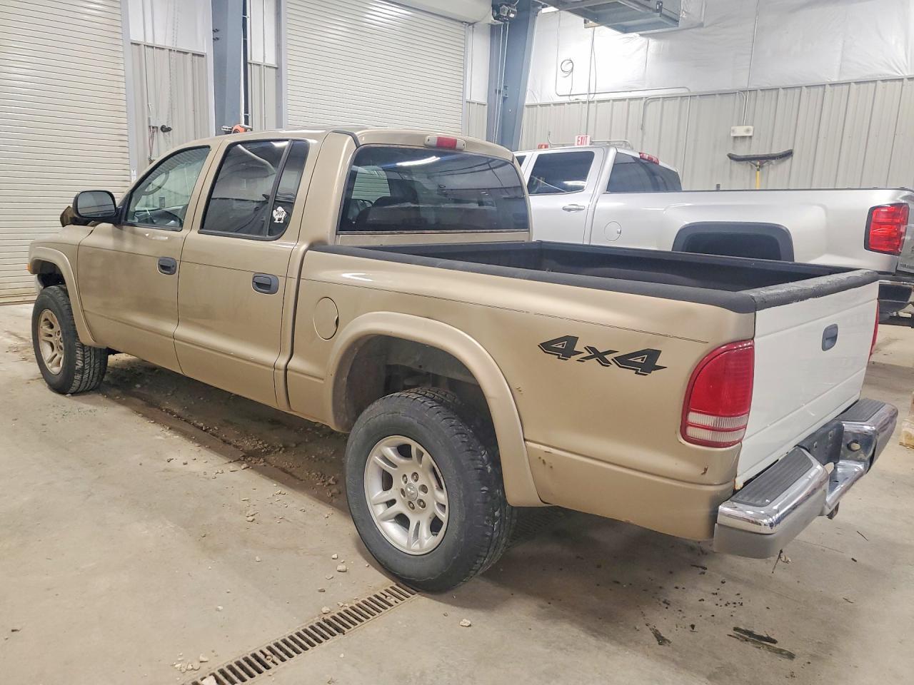 2003 Dodge Dakota Quad SLT