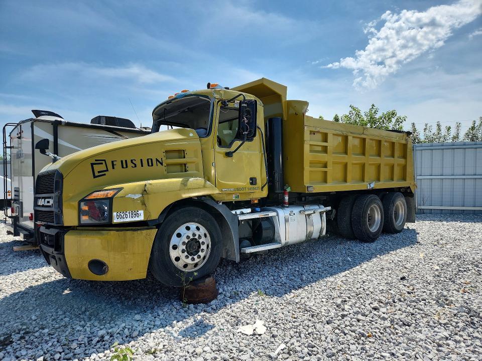 2020 Mack Anthem Dump Truck