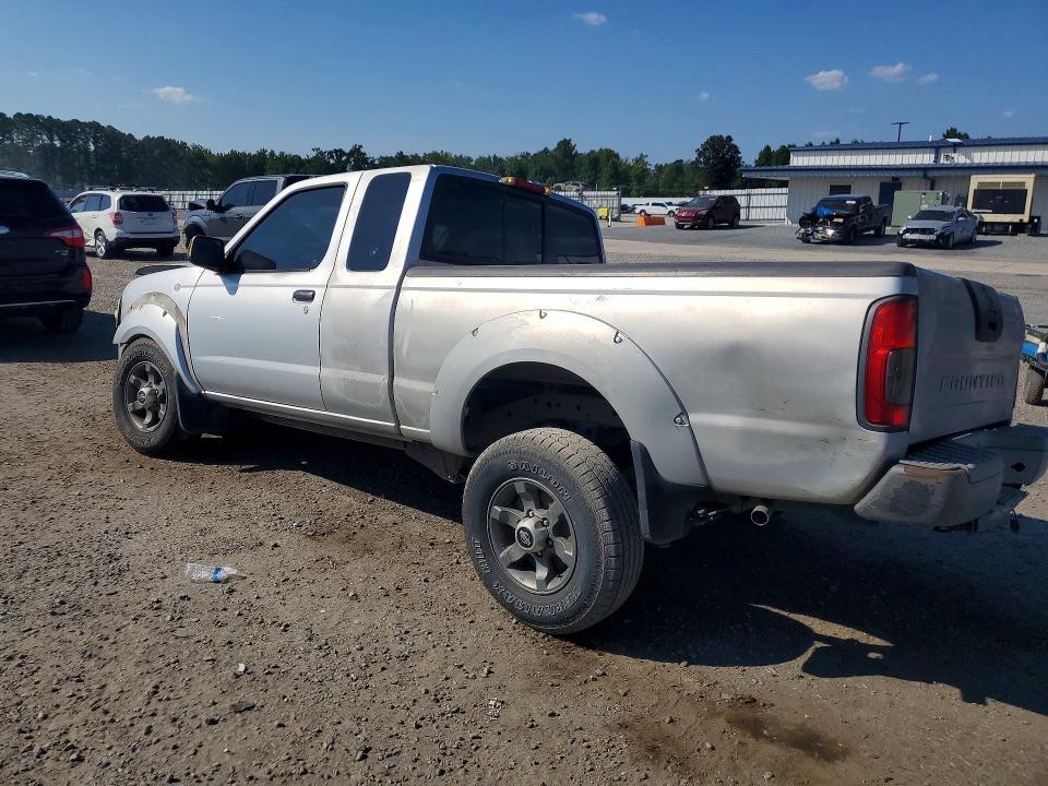 2004 Nissan Frontier XE-V6 Desert Runner