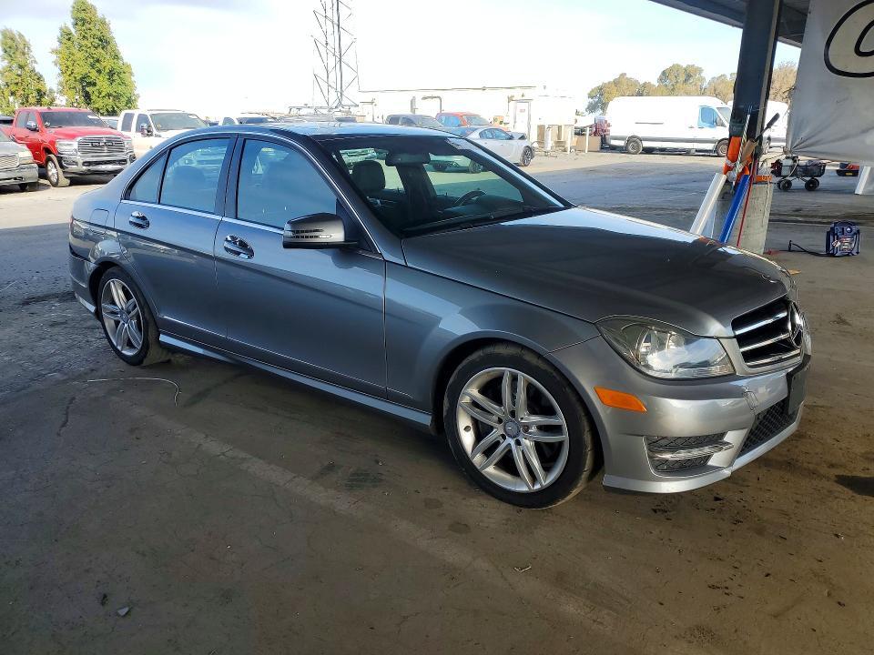 2014 Mercedes-Benz C 300 4matic