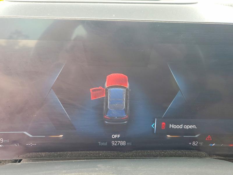 2023 BMW X7 M60i