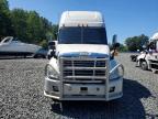 2008 Freightliner Cascadia 125 Semi Truck