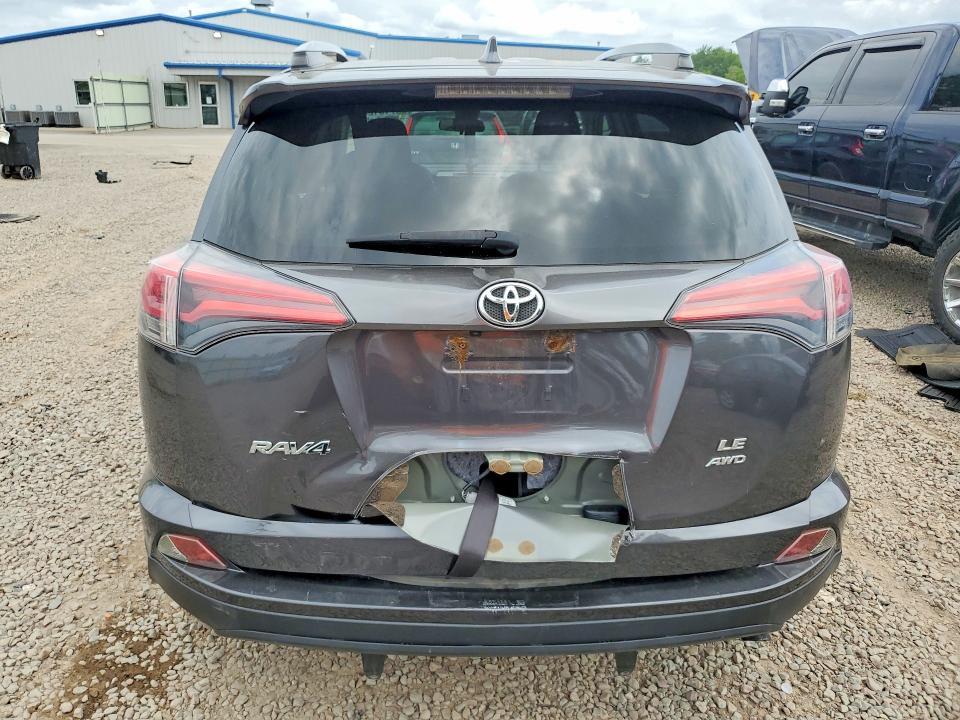 2018 Toyota Rav4 le