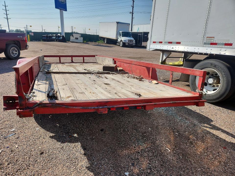 2001 BIG TEX Utility Trailer