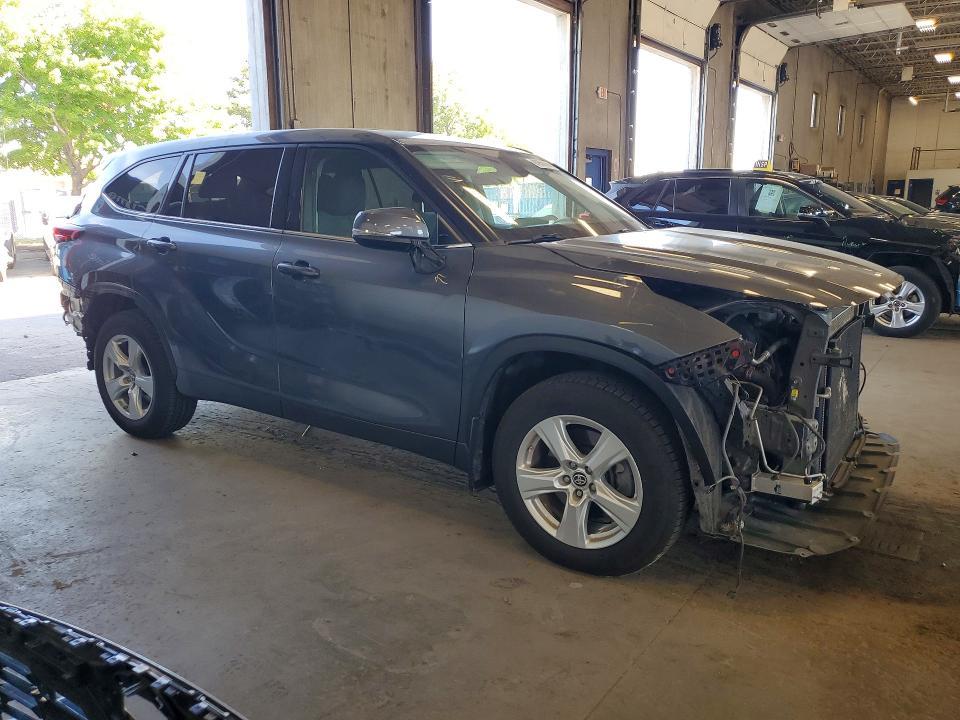 2020 Toyota Highlander le