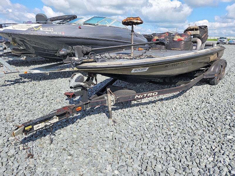 2008 Nitro Speed Boat