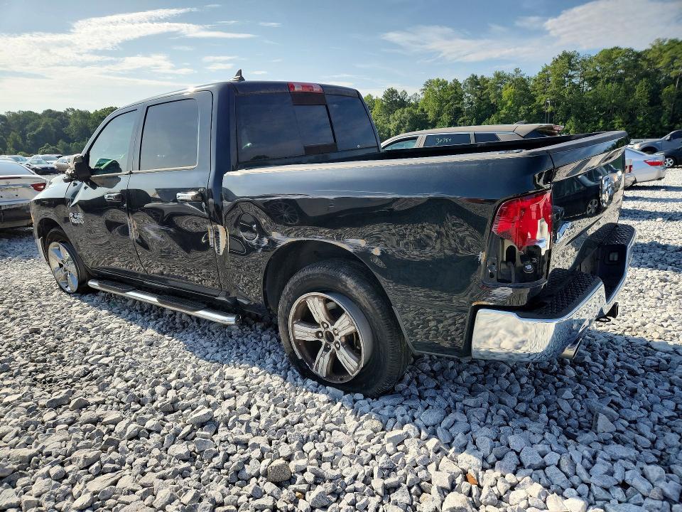 2015 Dodge RAM 1500 SLT