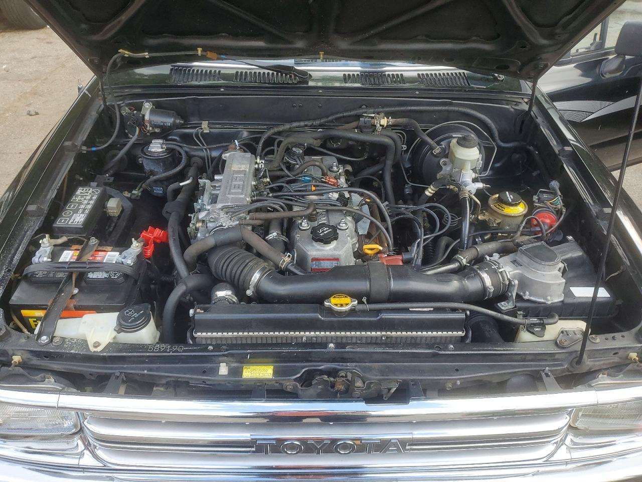 1991 Toyota Pickup Deluxe