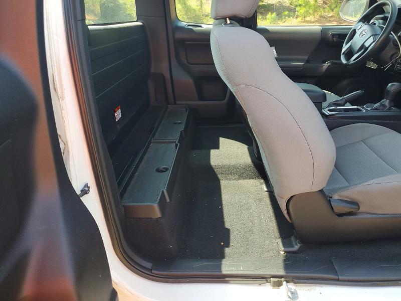 2017 Toyota Tacoma SR