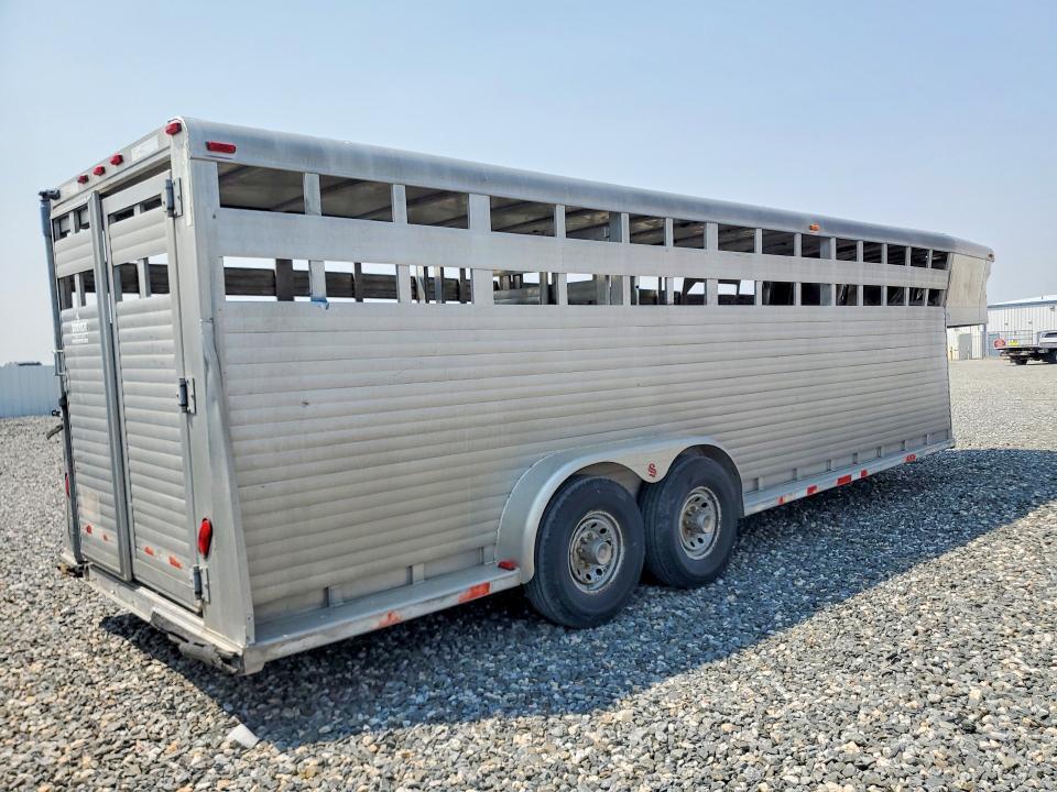 1998 Sooner Frontier 1998 Sooner Horse Trailer