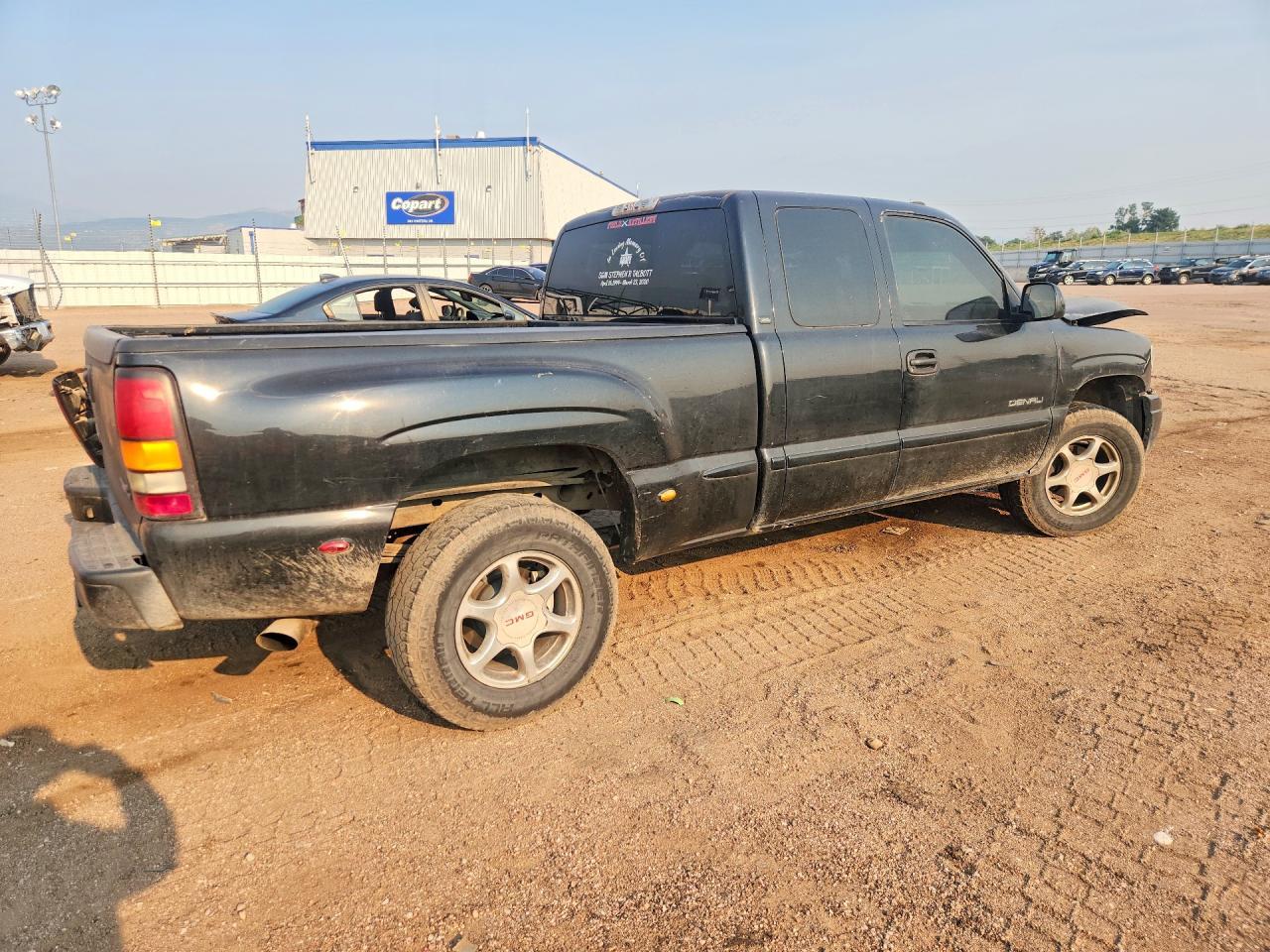 2002 GMC Sierra K1500 Denali
