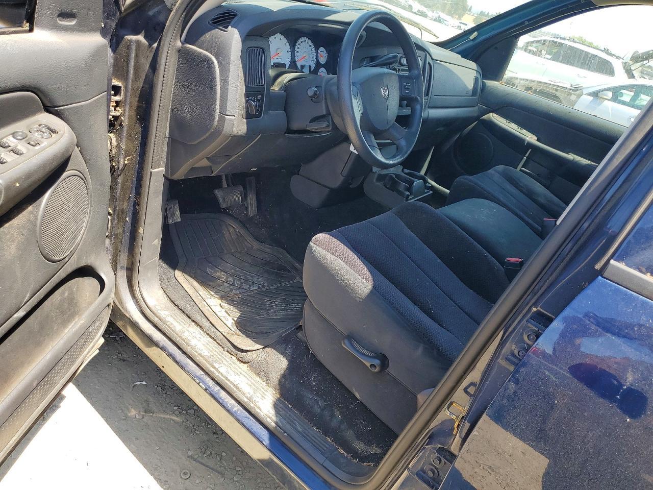 2004 Dodge RAM 1500 ST