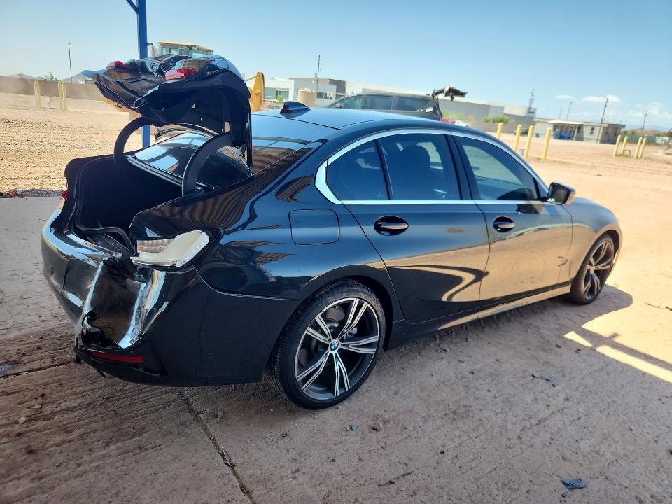 2020 BMW 330i