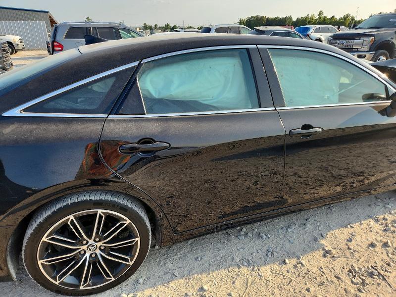 2020 Toyota Avalon XSE
