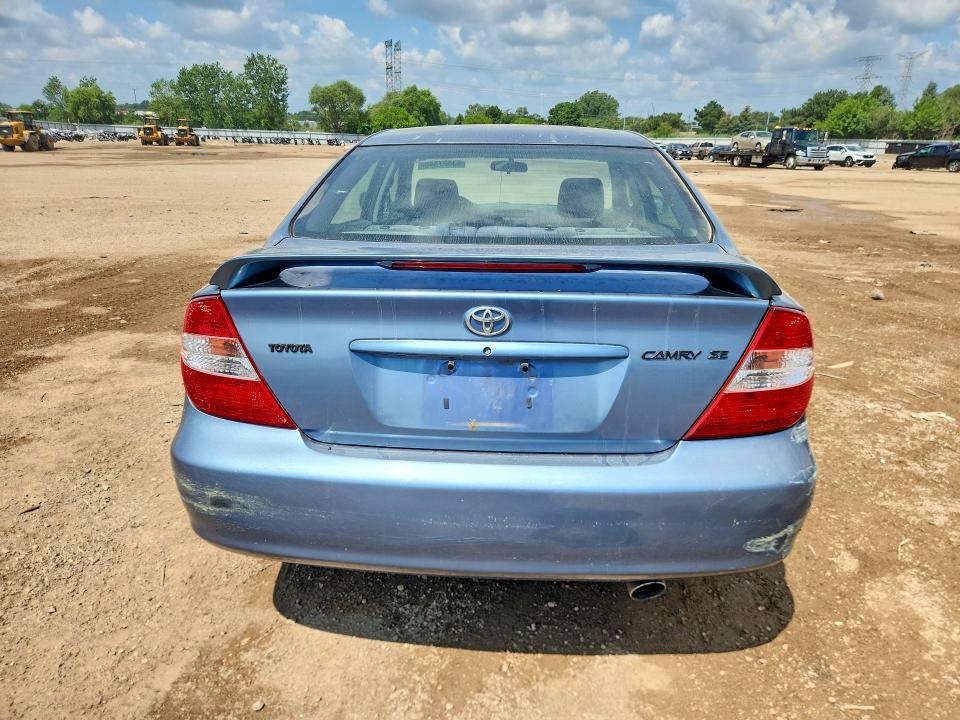 2002 Toyota Camry se