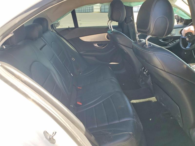 2016 Mercedes-Benz C300