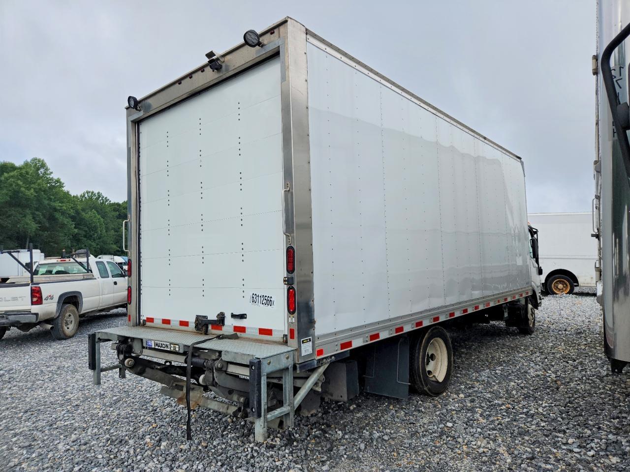 2024 Isuzu NPR HD BOX Truck