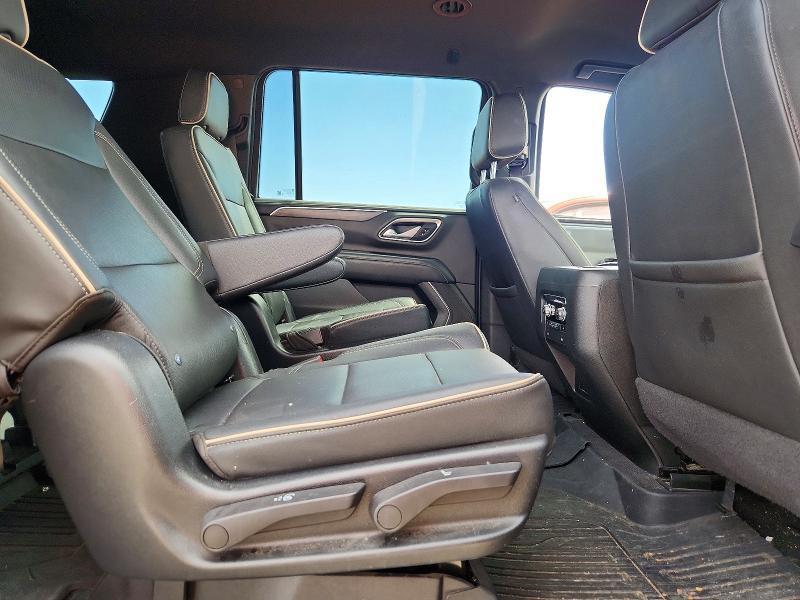 2022 GMC Yukon XL K1500 SLT