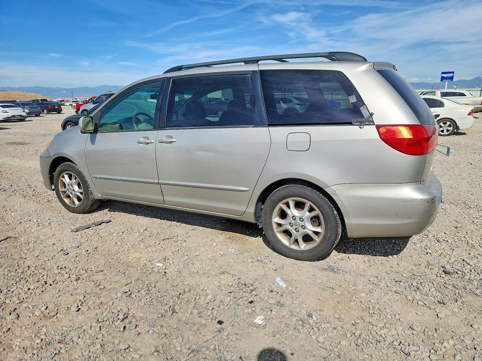2005 Toyota Sienna xle Limited 7 Passenger