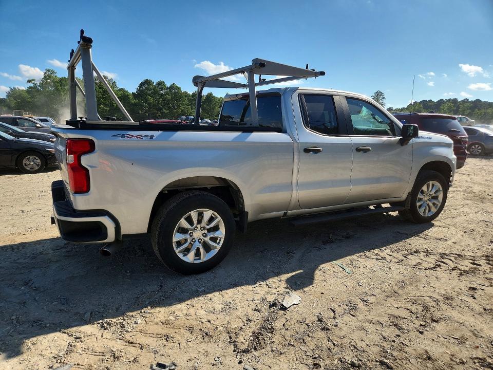 2021 Chevrolet Silverado K1500 Custom