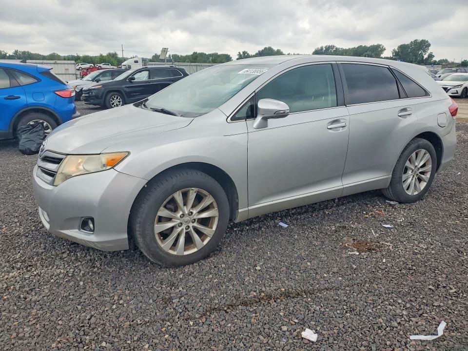 2013 Toyota Venza le