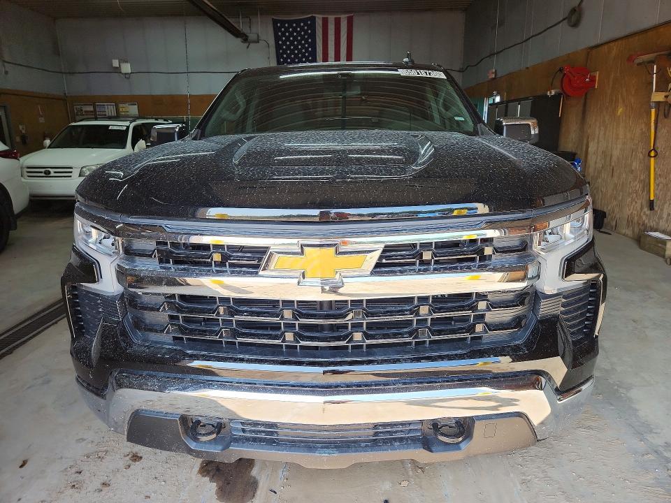 2026 Chevrolet Silverado K1500 LT