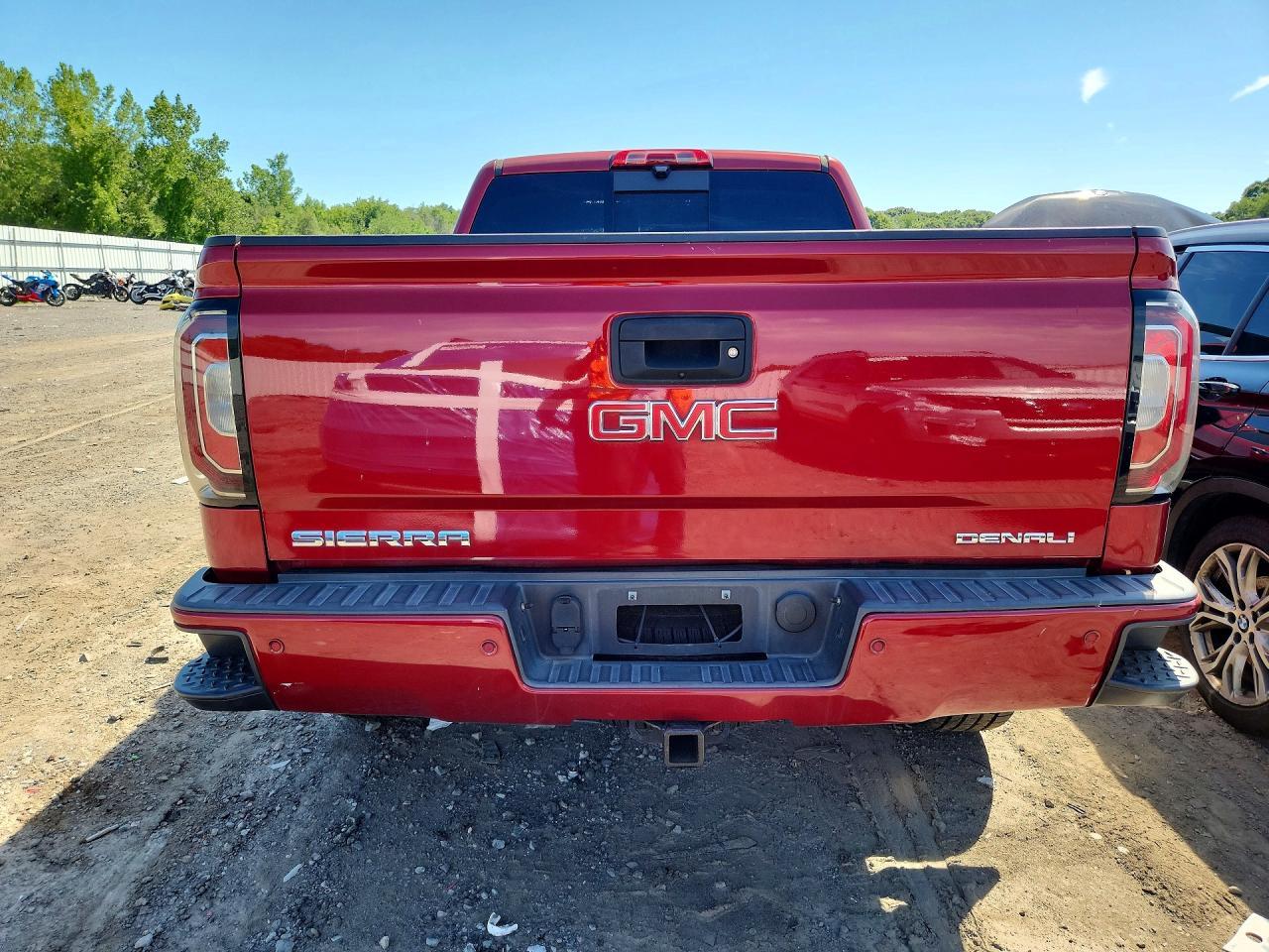 2018 GMC Sierra K1500 Denali