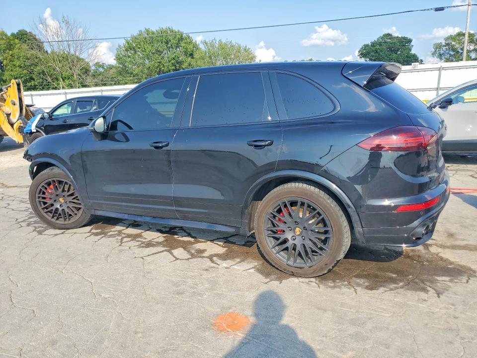2017 Porsche Cayenne gts