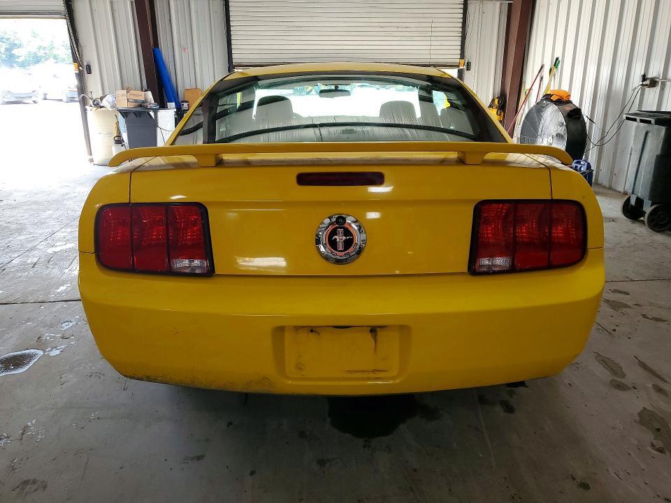 2006 Ford Mustang