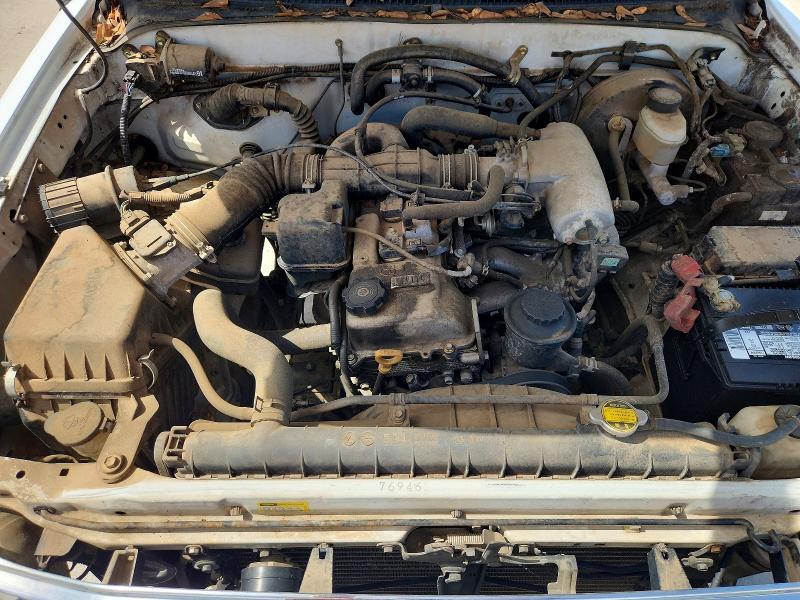 2001 Toyota Tacoma Base