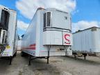 2000 Utility Tr 2000 Utility Refrigerated Van Trailer