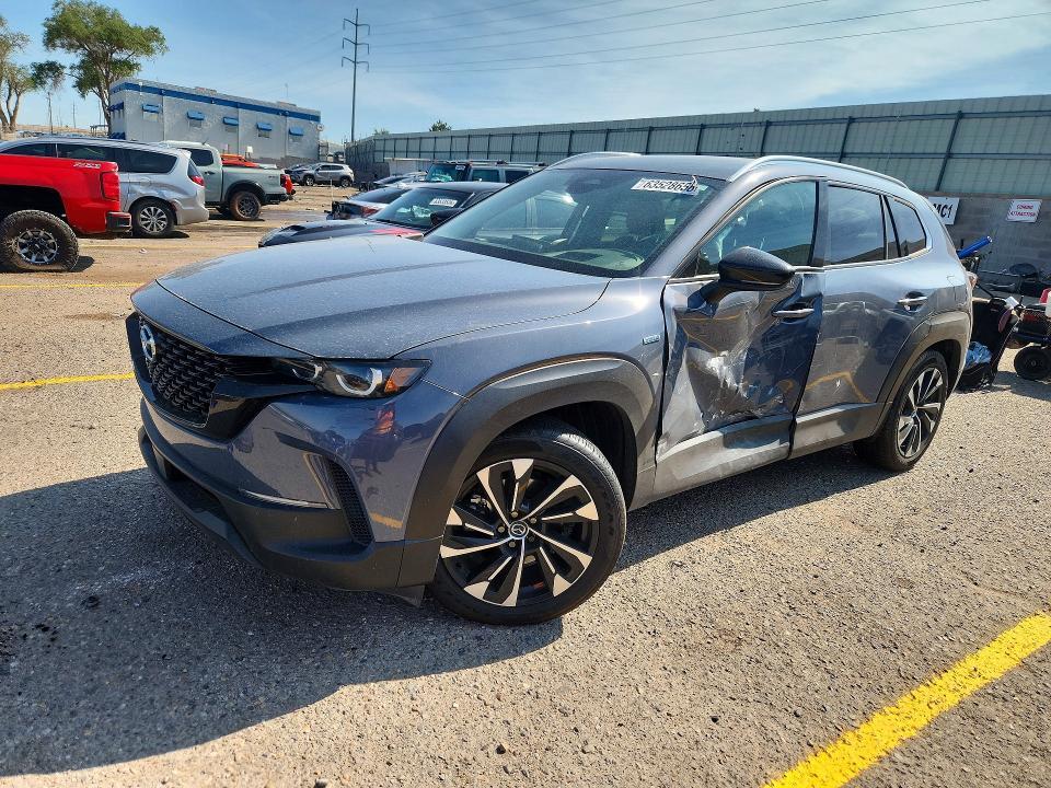 2025 Mazda CX-50 Premium Plus