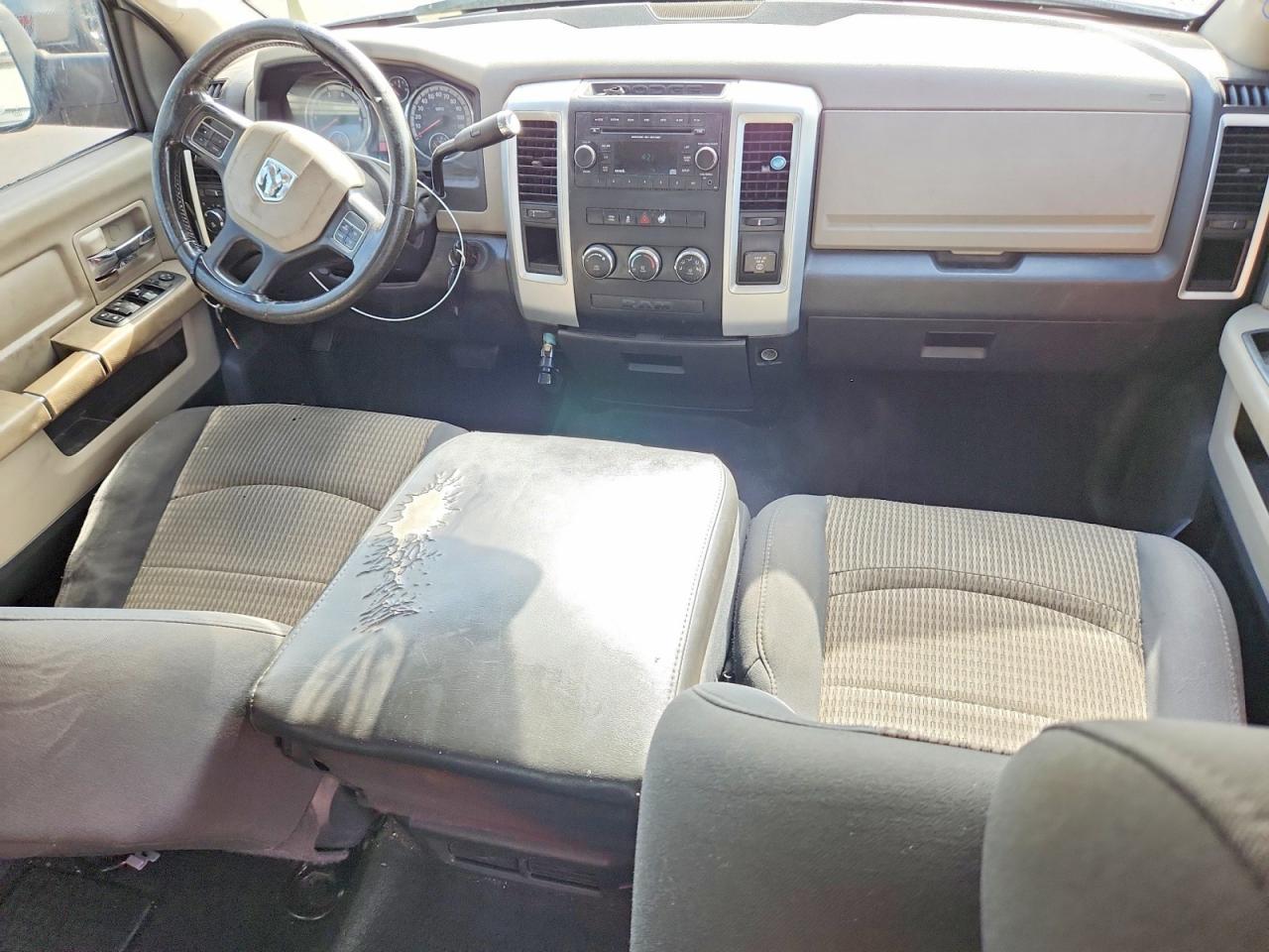 2012 Dodge RAM 1500 SLT