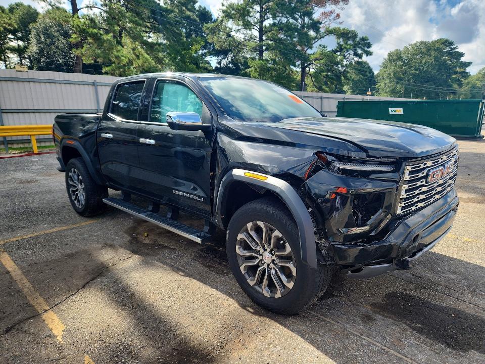 2023 GMC Canyon Denali