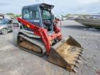 2022 Takeuchi TL8R-2 Tracked Skid Steer Loader