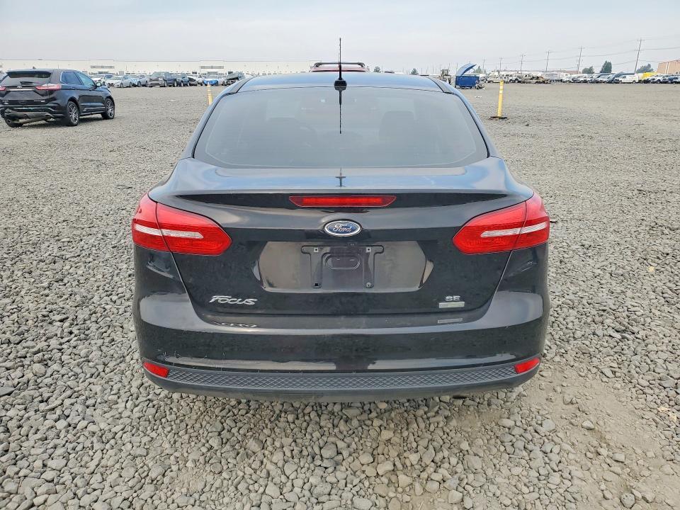 2018 Ford Focus se