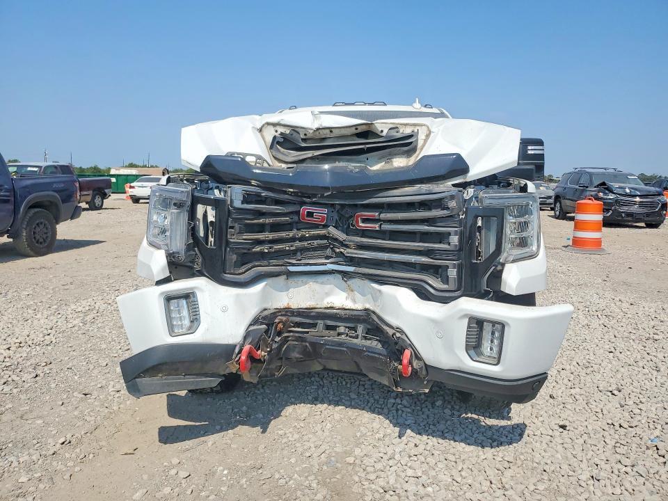 2021 GMC Sierra K2500 SLT