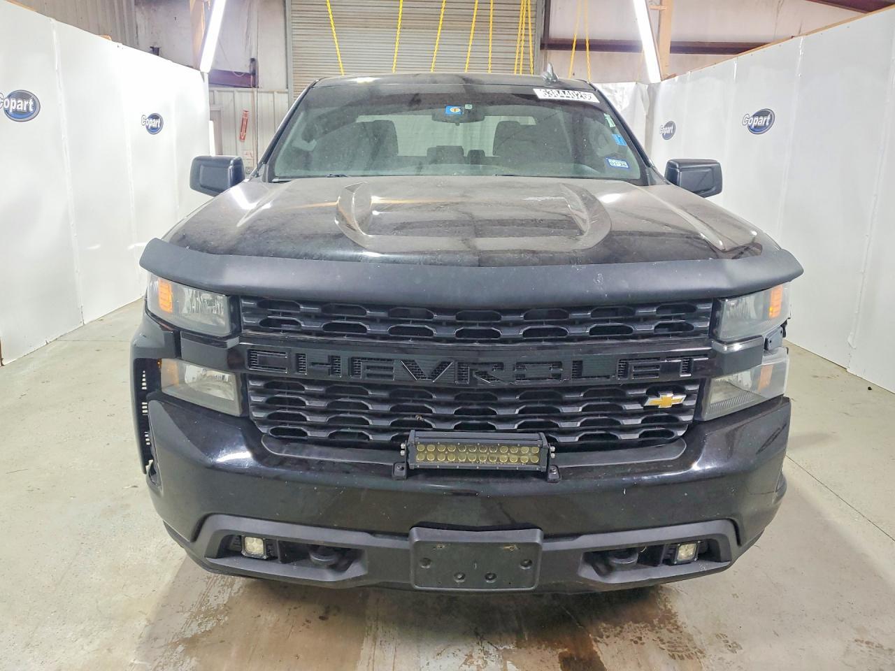 2020 Chevrolet Silverado C1500 Custom