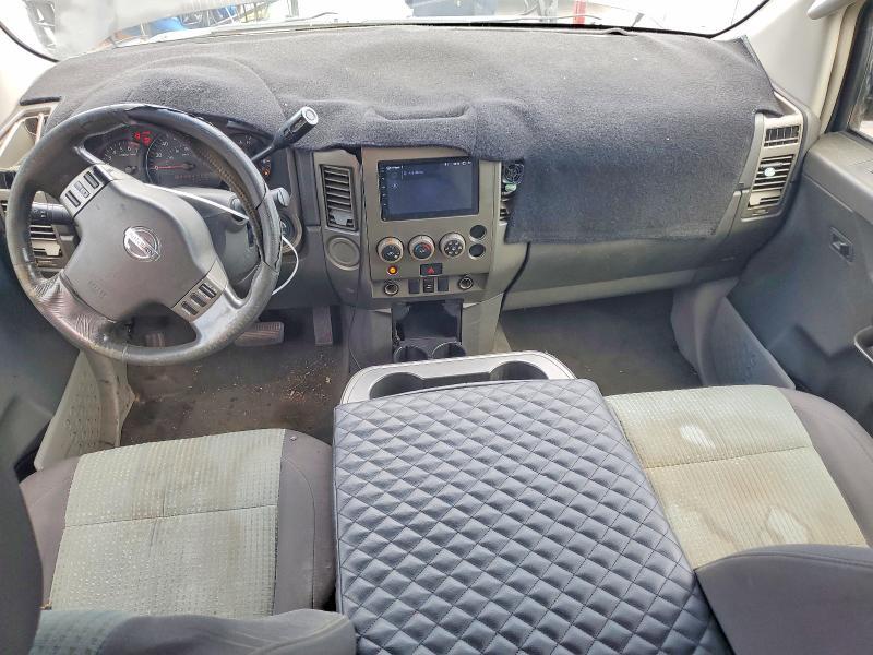 2004 Nissan Titan XE