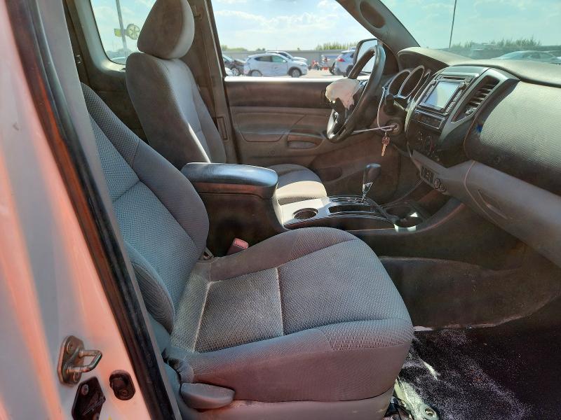 2014 Toyota Tacoma Base