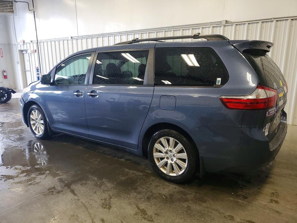 2017 Toyota Sienna xle 7-passenger