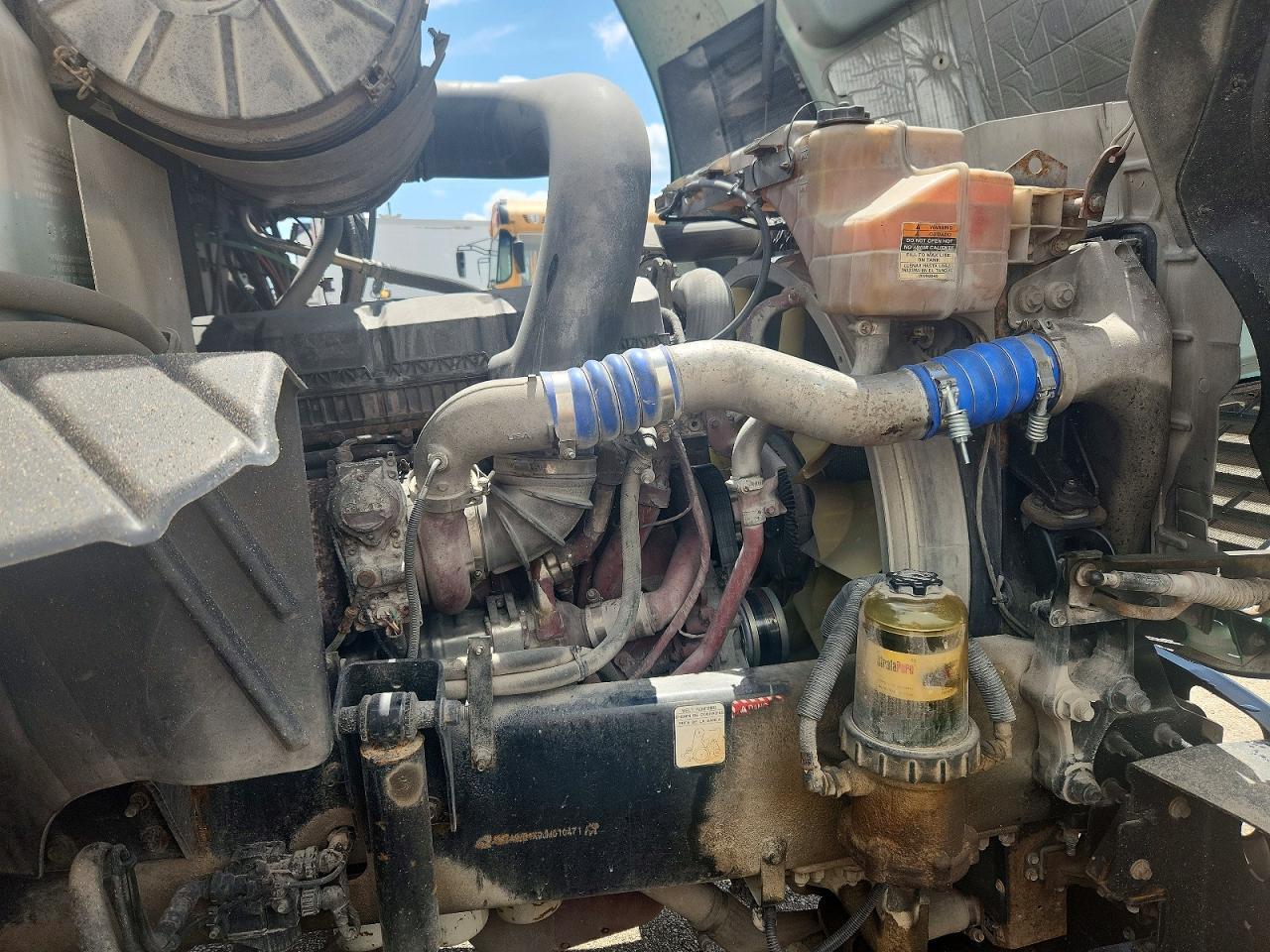 2018 Mack CXU612 Semi Truck