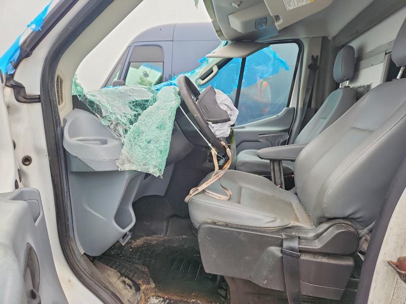 2015 Ford Transit BOX Truck