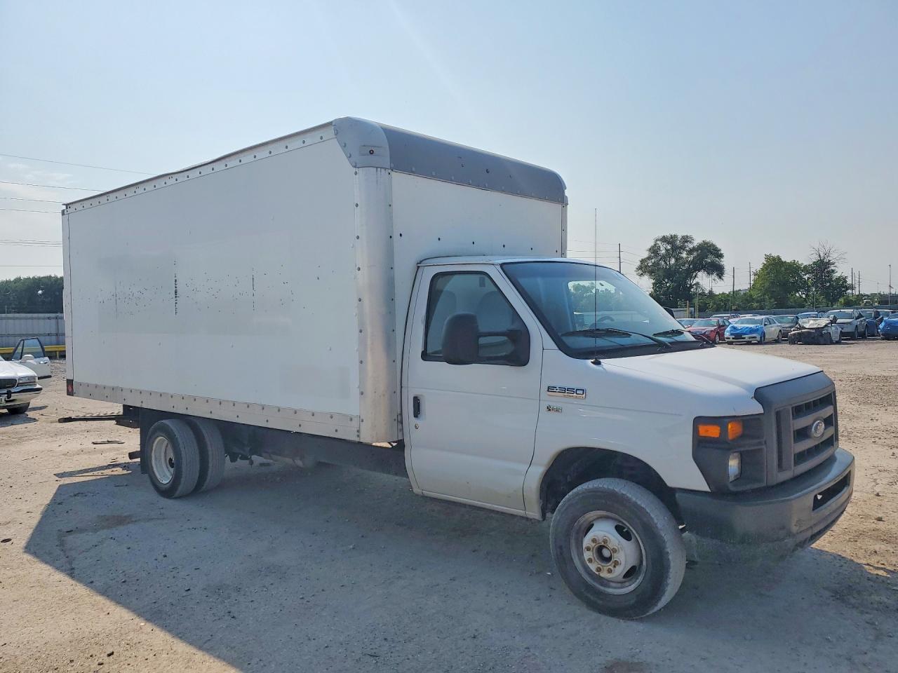 2014 Ford E350 BOX Truck