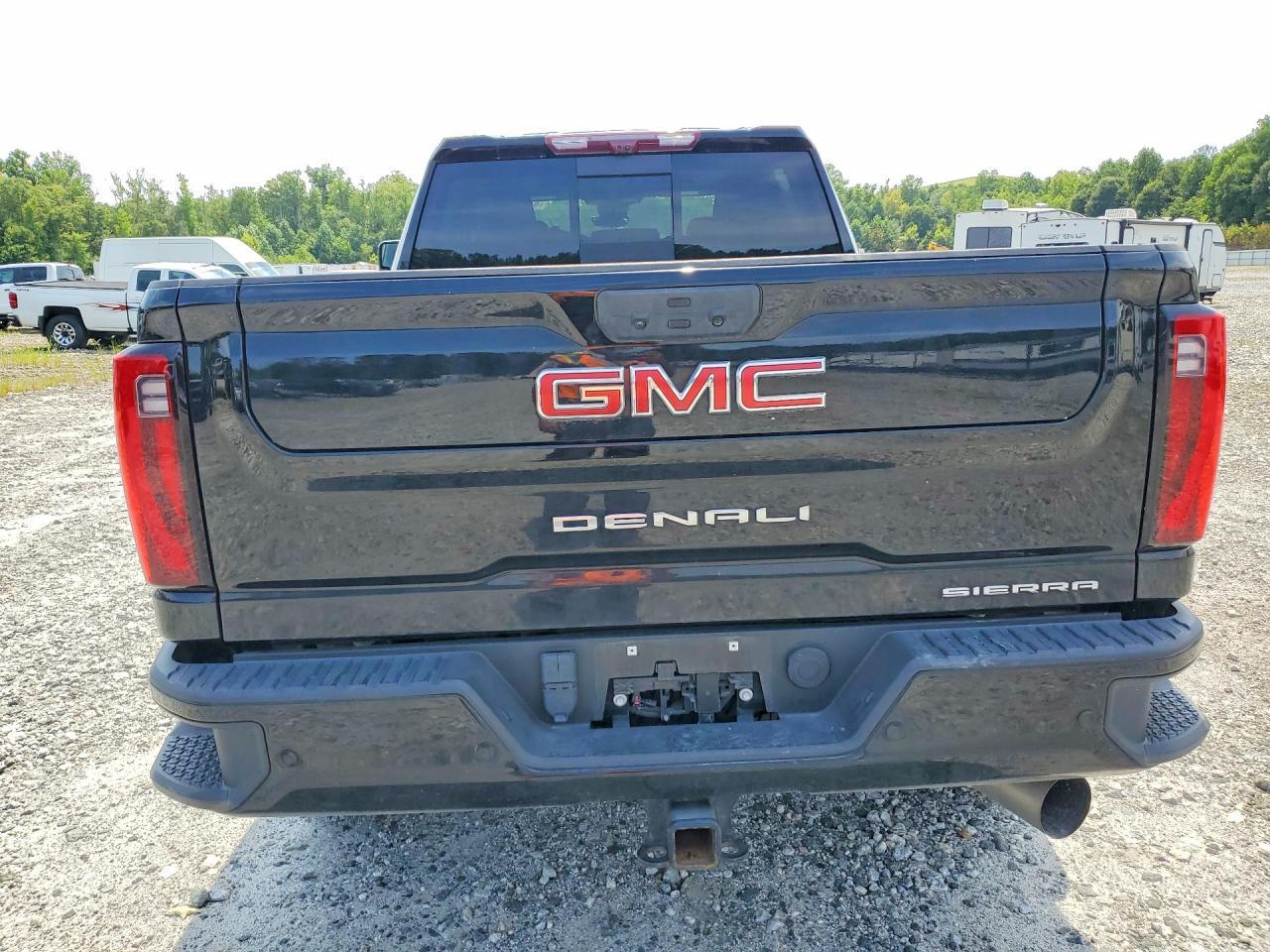 2024 GMC Sierra K3500 Denali